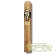 Load image into Gallery viewer, Room101 Johnny Tobacconaut Toro 6x52