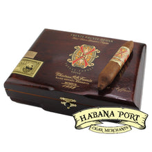 Load image into Gallery viewer, AF Fuente Opus X Love Affair 5.5x52/49