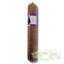 Load image into Gallery viewer, Viaje Vampire Dust Purple Whispered Promise 5x54
